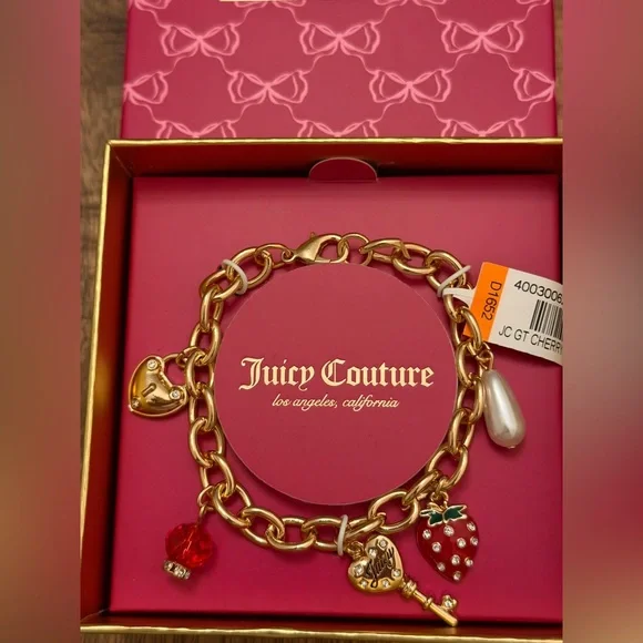 Juicy Couture Gold Charm Bracelet NWT - Picture 2 of 5